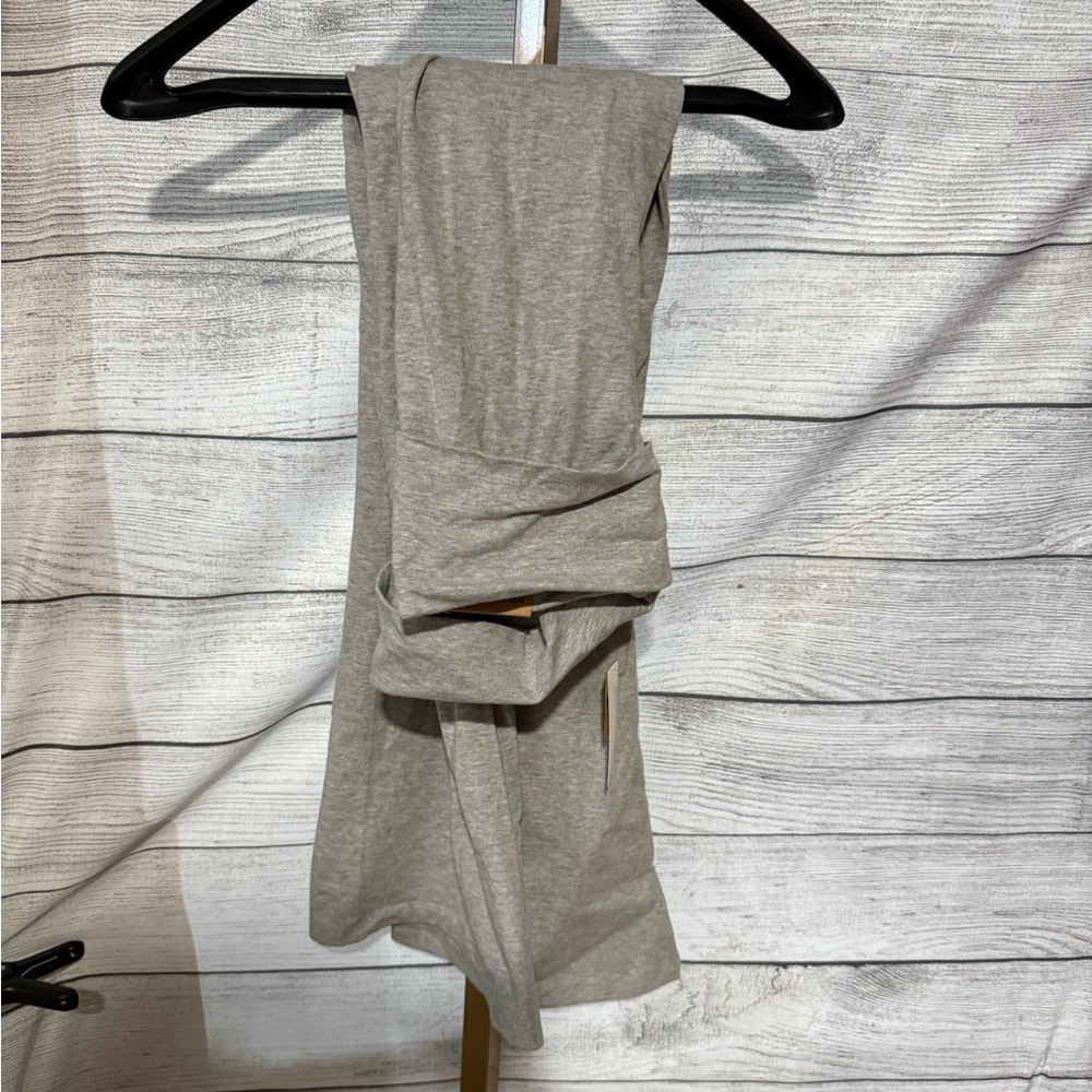 Victoria secret pink mid rise short fold over flare cotton active pants L